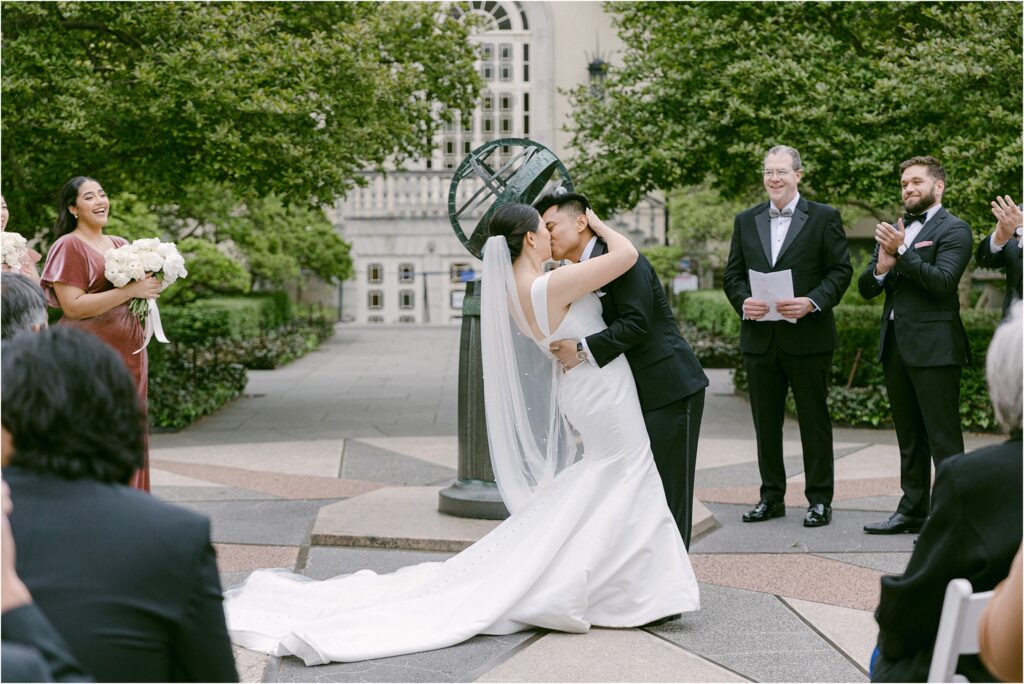 wedding ceremony at Brooklyn botanical gardens