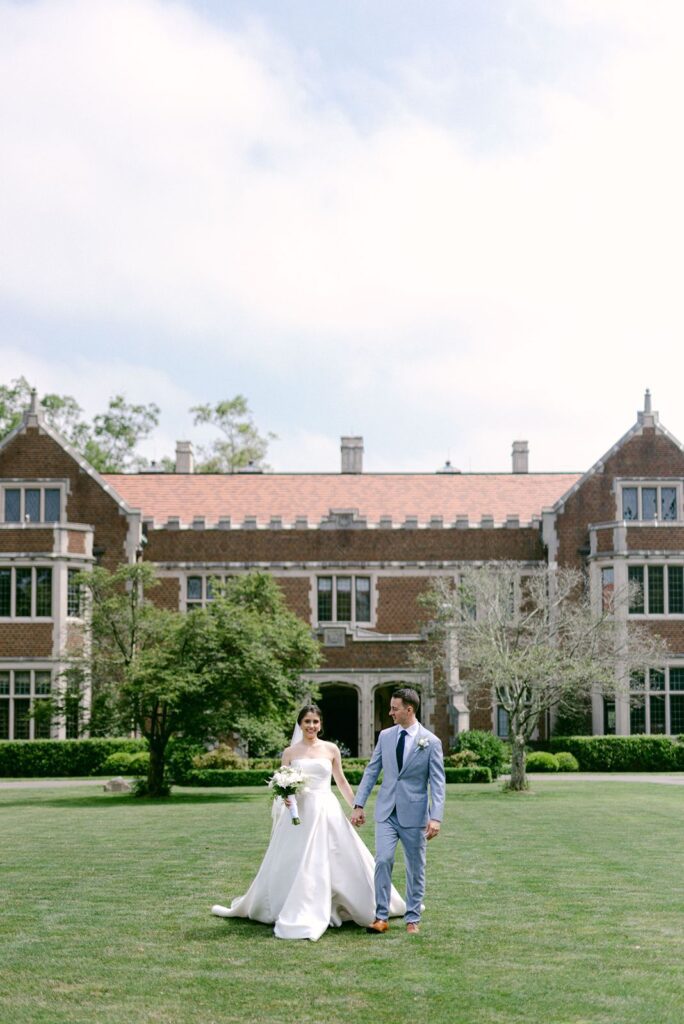 bride and groom at The Waveny House